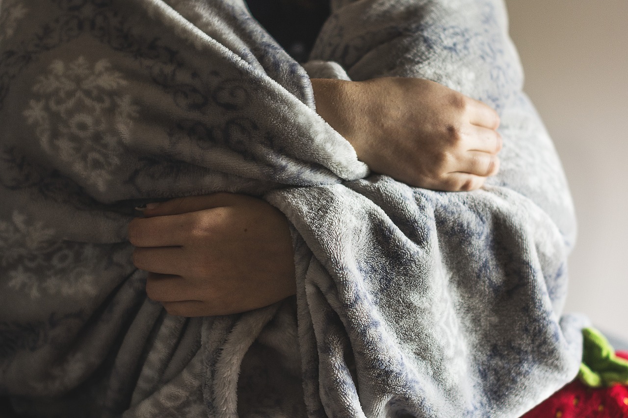 Il costo reale di una sciarpa riscaldante: vale l'investimento nel comfort?
